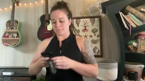 Pantiesofthefae online show from April 23, 2026, 1:46 pm