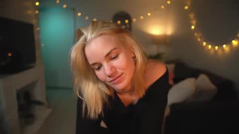 Kristina Kriss online show from March 5, 2026, 10:28 pm