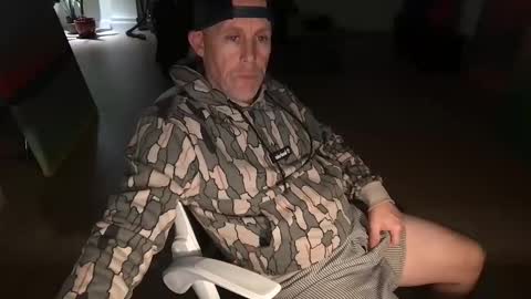 Snapshot of panyx78 chatting on November 18, 2025, 3:23 am panyx78 online show from November 18, 2025, 3:23 am