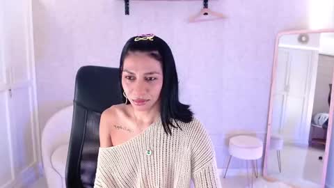 Snapshot of pao_thebigclit chatting on December 20, 2024, 10:11 pm Paolita online show from December 20, 2024, 10:11 pm