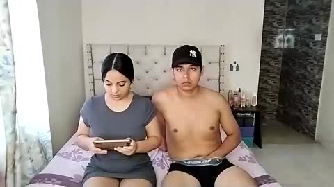 Snapshot of paola_835068 chatting on June 3, 2026, 9:20 pm Paola 23 and Andres 25 online show from June 3, 2026, 9:20 pm