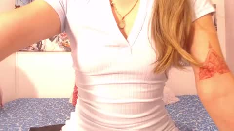 Snapshot of paolabotero chatting on July 17, 2026, 11:17 am Paola online show from July 17, 2026, 11:17 am