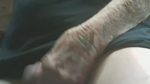 Snapshot of papajb70 chatting on February 3, 2026, 11:32 pm papajb70 online show from February 3, 2026, 11:32 pm