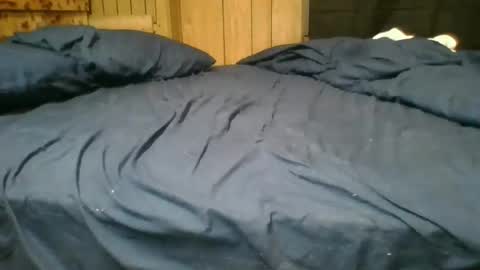 Snapshot of papajb70 chatting on February 22, 2026, 2:45 am papajb70 online show from February 22, 2026, 2:45 am