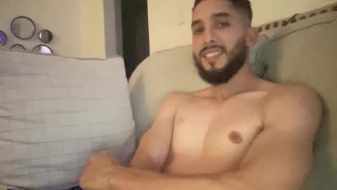 Snapshot of papicubano_guapo23cm chatting on October 7, 2025, 3:25 am papicubano_guapo23cm online show from October 7, 2025, 3:25 am