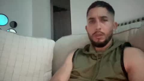 papicubano_guapo23cm online show from July 3, 2026, 8:54 am