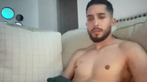 papicubano_guapo23cm online show from July 21, 2026, 8:05 am