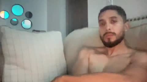 papicubano_guapo23cm online show from July 26, 2026, 8:54 am