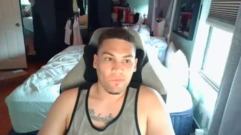 PapiiNyc21 online show from July 7, 2026, 7:51 pm