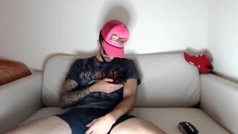 Snapshot of papijakey chatting on December 10, 2024, 1:11 am -- New Videos Down Below online show from December 10, 2024, 1:11 am