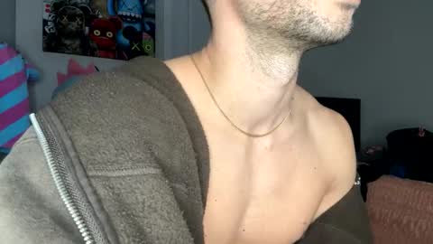 Snapshot of papijakey chatting on November 12, 2025, 12:33 am -- New Videos Down Below online show from November 12, 2025, 12:33 am