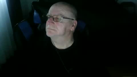 papilly online show from March 27, 2026, 11:21 am