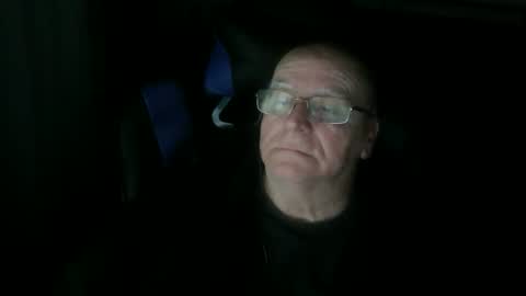 papilly online show from April 6, 2026, 9:21 am