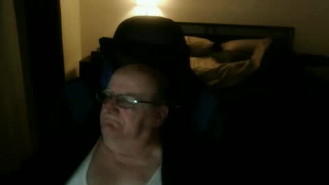 papilly online show from April 26, 2026, 3:48 am