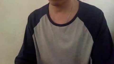 Snapshot of papy_dani33 chatting on February 9, 2026, 3:27 pm papy_dani33 online show from February 9, 2026, 3:27 pm