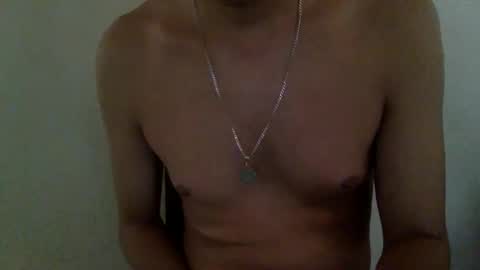 Snapshot of papy_dani33 chatting on April 20, 2026, 2:31 pm papy_dani33 online show from April 20, 2026, 2:31 pm