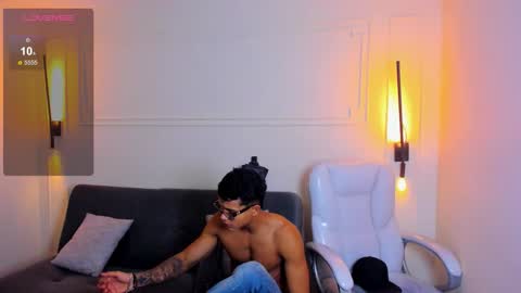 Ryan And Casper online show from October 23, 2025, 9:46 pm