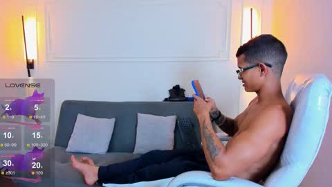 Ryan And Casper online show from February 13, 2026, 5:53 pm