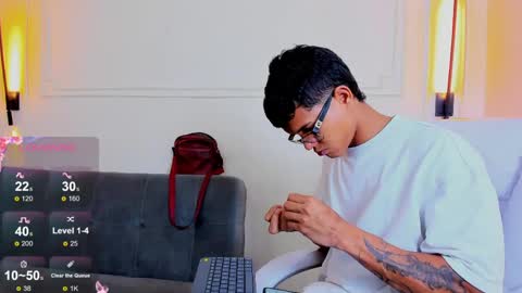 Snapshot of paradise_boy_s chatting on June 3, 2026, 2:08 pm Ryan And Casper online show from June 3, 2026, 2:08 pm