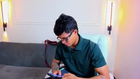Snapshot of paradise_boy_s chatting on June 8, 2026, 2:28 pm Ryan And Casper online show from June 8, 2026, 2:28 pm