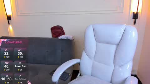 Snapshot of paradise_boy_s chatting on June 25, 2026, 2:21 pm Ryan And Casper online show from June 25, 2026, 2:21 pm