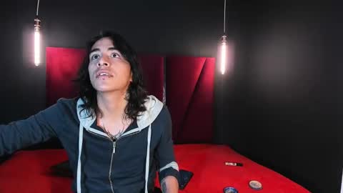 paranoidtemptaion_ online show from February 24, 2025, 12:16 pm