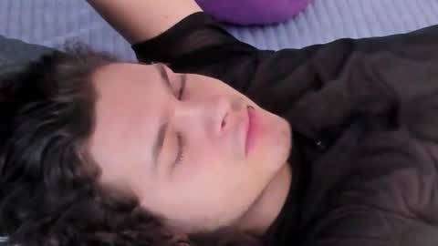 paranoidtemptaion_ online show from September 16, 2025, 10:49 am