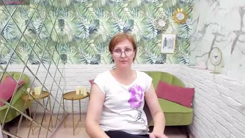 Paris online show from March 9, 2025, 11:56 pm