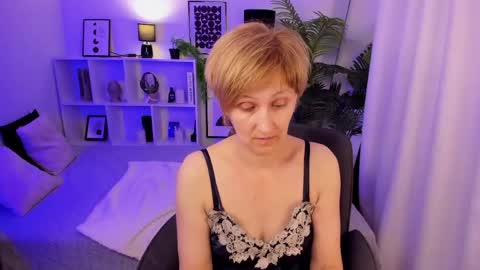 Paris online show from May 24, 2026, 5:51 pm