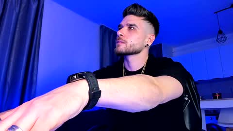 Paris online show from January 10, 2025, 11:08 pm