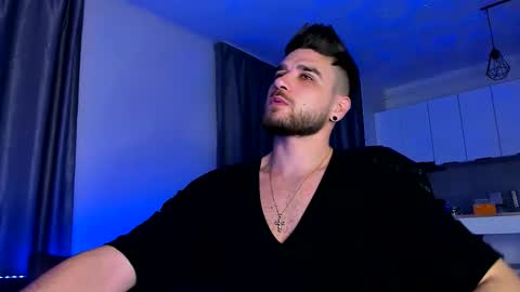 Paris online show from December 4, 2025, 9:34 pm