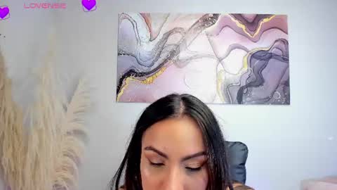 Snapshot of parisangel_ chatting on June 25, 2026, 5:12 am Paris online show from June 25, 2026, 5:12 am