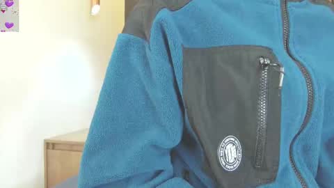 Snapshot of parisfox_ chatting on February 18, 2025, 7:30 pm PARIS online show from February 18, 2025, 7:30 pm