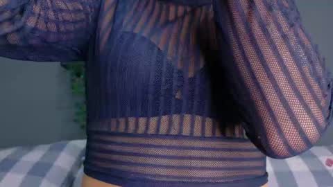 Snapshot of parisfox_ chatting on October 2, 2025, 11:50 am PARIS online show from October 2, 2025, 11:50 am