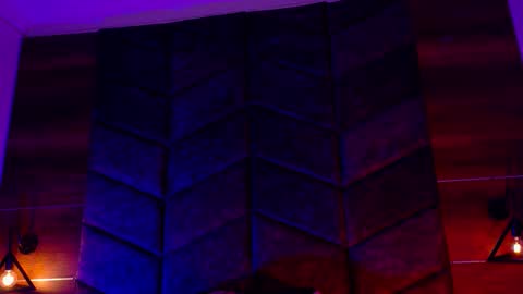 PARIS online show from February 5, 2026, 7:51 pm