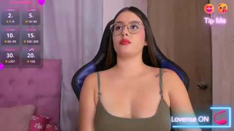 Snapshot of parisshayk chatting on June 12, 2026, 6:51 pm Paris online show from June 12, 2026, 6:51 pm