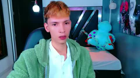 Snapshot of park_jimin1 chatting on November 25, 2025, 11:54 am park_jimin1 online show from November 25, 2025, 11:54 am