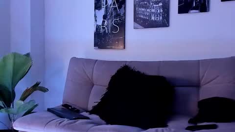 parker lavine online show from September 16, 2025, 10:55 pm