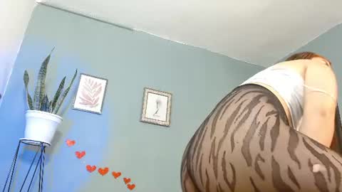 Snapshot of parker_leex chatting on June 27, 2026, 11:43 pm parker_leex online show from June 27, 2026, 11:43 pm