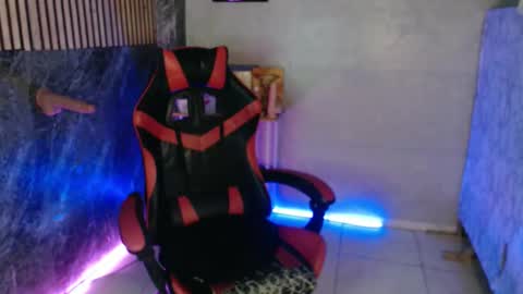 Snapshot of parkseo_yeon chatting on September 13, 2025, 12:21 am HENRY online show from September 13, 2025, 12:21 am