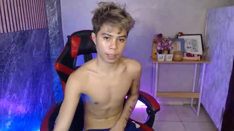 Snapshot of parkseo_yeon chatting on October 31, 2025, 9:10 am HENRY online show from October 31, 2025, 9:10 am