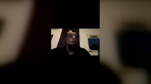 Ikarusnude online show from April 8, 2026, 9:20 am