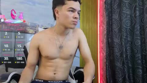 party_with_medellin23 online show from April 27, 2026, 9:24 pm
