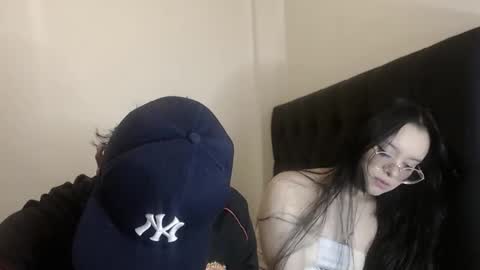 Snapshot of partywhite chatting on January 17, 2025, 2:29 am partywhite online show from January 17, 2025, 2:29 am