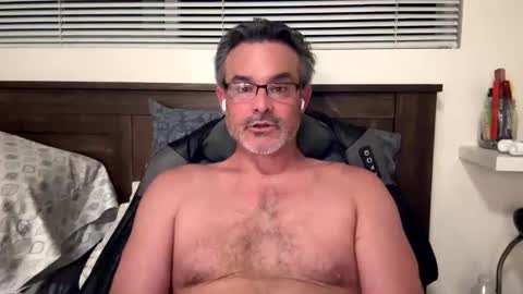 pasadoplaya online show from March 18, 2026, 3:31 am