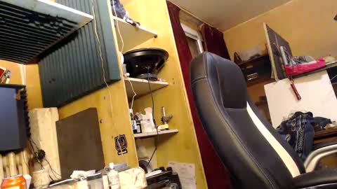 Snapshot of pascal88881 chatting on December 5, 2024, 3:28 pm pascal88881 online show from December 5, 2024, 3:28 pm