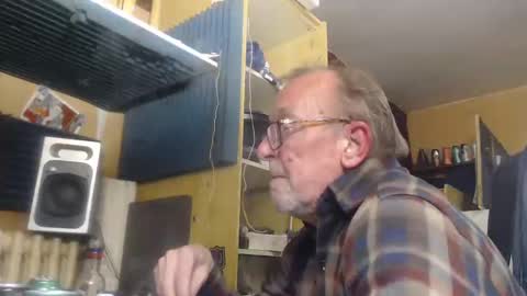 Snapshot of pascal88881 chatting on December 9, 2024, 5:19 pm pascal88881 online show from December 9, 2024, 5:19 pm