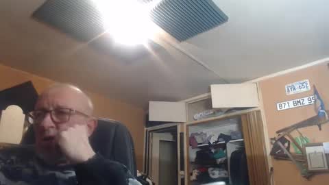 Snapshot of pascal88881 chatting on December 29, 2024, 10:57 pm pascal88881 online show from December 29, 2024, 10:57 pm