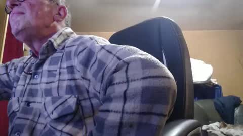 Snapshot of pascal88881 chatting on November 16, 2025, 4:12 pm pascal88881 online show from November 16, 2025, 4:12 pm