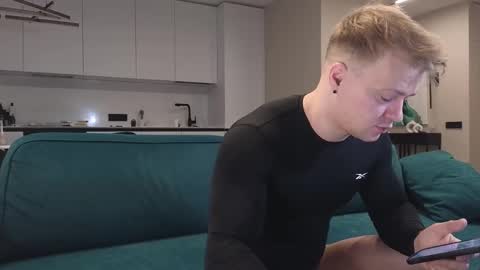 Pashka online show from March 4, 2025, 5:00 am